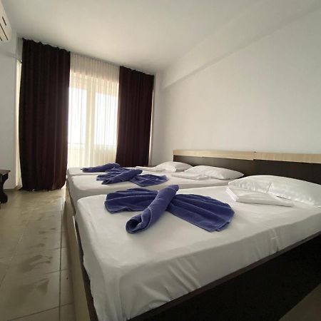 Tiberius Residence Костинешти Экстерьер фото